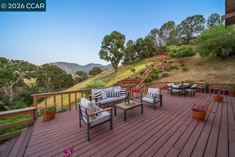 Exterior - 5787 Lewis Way, Concord, CA 94521 photo 17 of 17