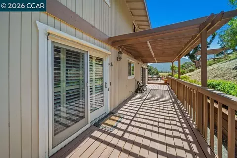 Exterior - 5787 Lewis Way, Concord, CA 94521 photo 12 of 17