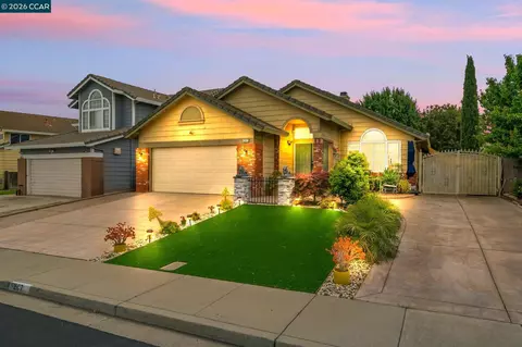 Exterior - 207 Babbling Brook Way, Pittsburg, CA 94565 photo 2 of 16