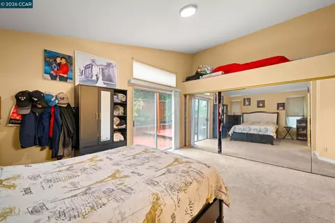 Bedroom - 207 Babbling Brook Way, Pittsburg, CA 94565 photo 3 of 7