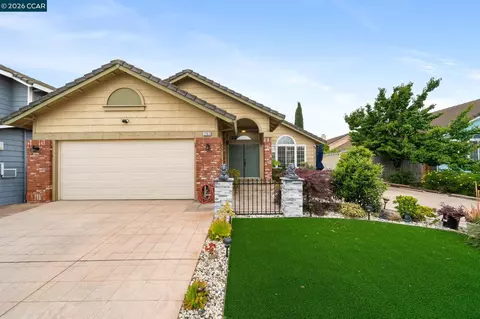 Exterior - 207 Babbling Brook Way, Pittsburg, CA 94565 photo 5 of 16
