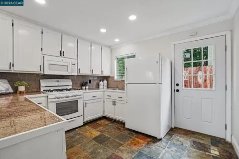 Kitchen - 2165 James St, Martinez, CA 94553 photo 2 of 3