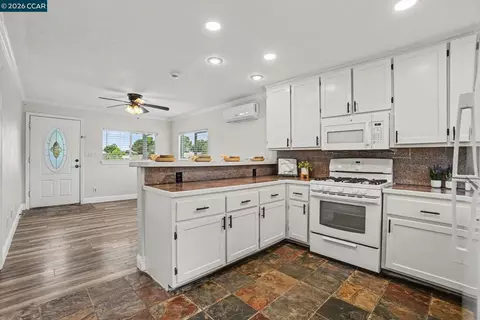 Kitchen - 2165 James St, Martinez, CA 94553 photo 1 of 3