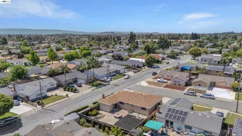 View/Area - 5296 Spencer Ct, Newark, CA 94560 photo 4 of 4