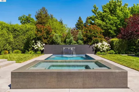Exterior - 2205 Cameron Cir, Pleasanton, CA 94588 photo 11 of 37