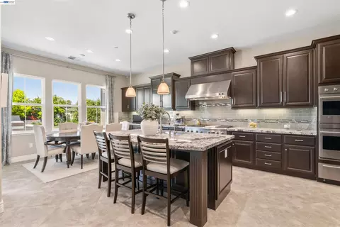 Kitchen - 2205 Cameron Cir, Pleasanton, CA 94588 photo 2 of 6