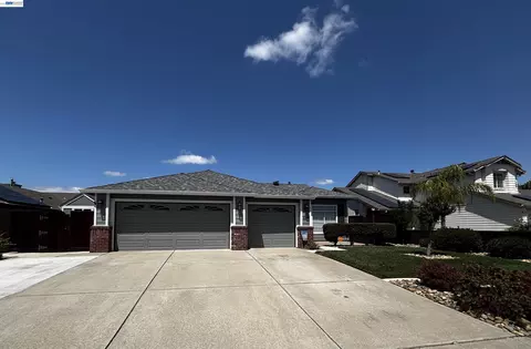 2294 El Monte Dr, Oakley, CA 94561