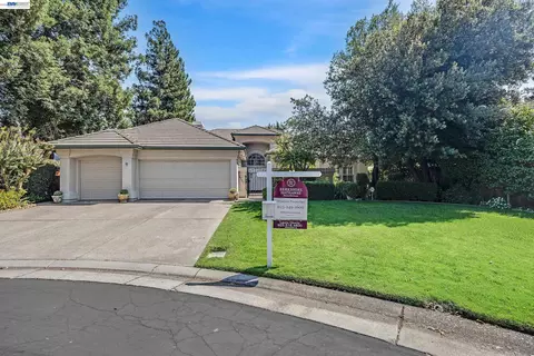 4713 Longcove Dr, Stockton, CA 95219