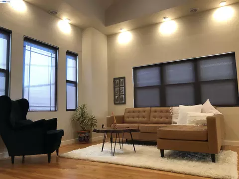 Living - 3714 E 12th St, Oakland, CA 94601 photo 2 of 2