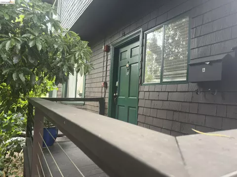 2638 Warring St #A, Berkeley, CA 94704