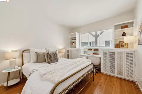 Bedroom - 2638 Warring St #A, Berkeley, CA 94704 photo 2 of 2