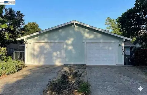 1803-1805 Monarch Ln, Davis, CA 95618