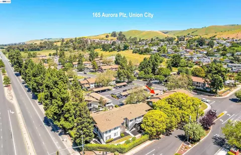 165 Aurora Plz, Union City, CA 94587