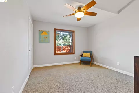 Bedroom - 5502 Sparas St, Loomis, CA 95650 photo 2 of 2