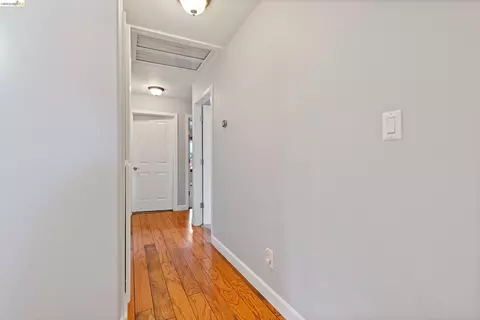 Entry Way - 5502 Sparas St, Loomis, CA 95650 photo 1 of 3