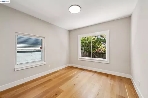 Bedroom - 1349 Hearst Ave, Berkeley, CA 94702 photo 1 of 6