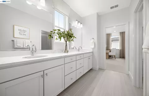 Entry Way - 534 Lee Loop, Discovery Bay, CA 94505 photo 1 of 2