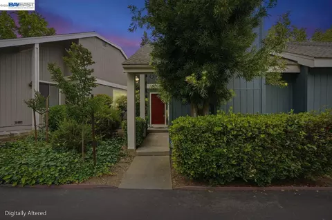 Exterior - 4231 Dubhe Ct, Concord, CA 94521 photo 7 of 7