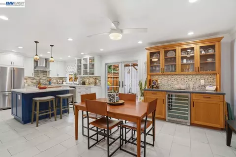 Kitchen - 4231 Dubhe Ct, Concord, CA 94521 photo 2 of 5