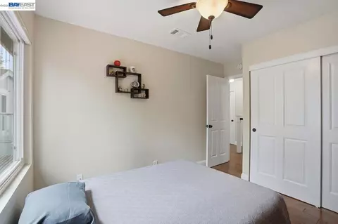 Bedroom - 4231 Dubhe Ct, Concord, CA 94521 photo 3 of 8