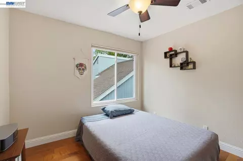 Bedroom - 4231 Dubhe Ct, Concord, CA 94521 photo 2 of 8