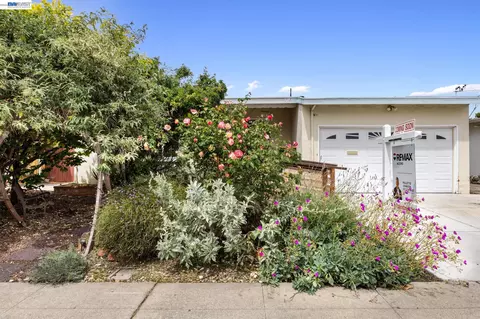 357 Perkins Dr, Hayward, CA 94541