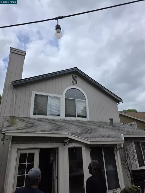 Exterior - 1020 Pueblo Ct, Vallejo, CA 94591 photo 7 of 7