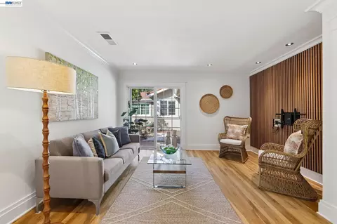 Living - 14564 Wake Ave, San Leandro, CA 94578 photo 3 of 5