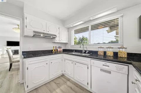 Kitchen - Undisclosed, Livermore, CA 94550 photo 3 of 5