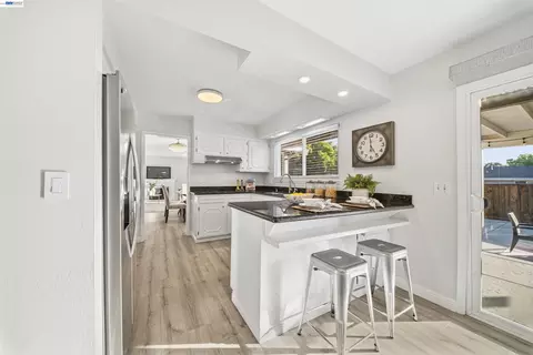 Kitchen - Undisclosed, Livermore, CA 94550 photo 2 of 5