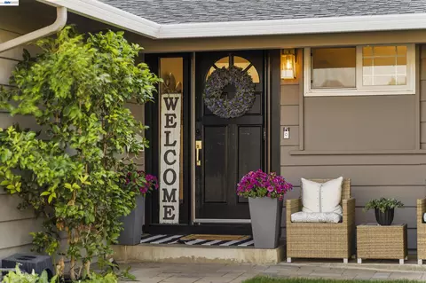 Entry Way - Undisclosed, Livermore, CA 94550 photo 3 of 3