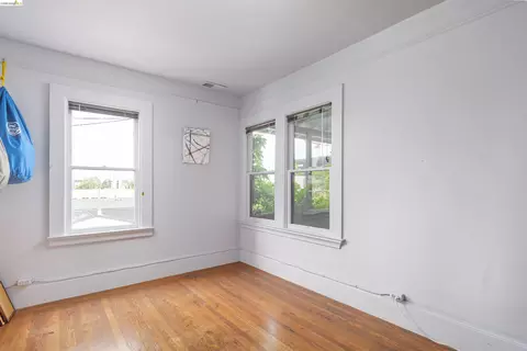 1735 Tenth St, Berkeley, CA 94710 photo 15