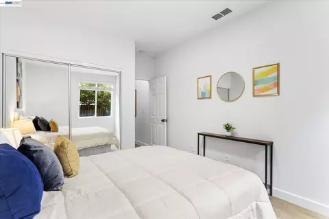 Bedroom - 744 Vasconcellos Ave, Manteca, CA 95336 photo 3 of 9