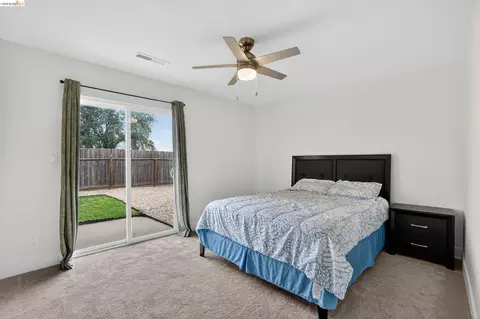 Bedroom - 853 Sutherland Dr, Stockton, CA 95210 photo 1 of 11