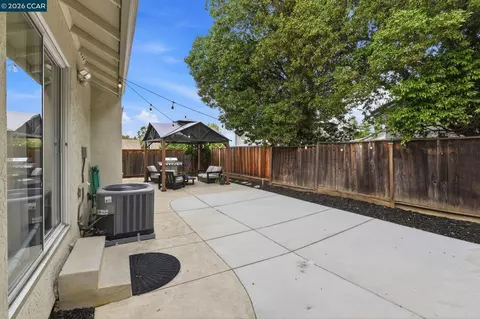 Exterior - 2805 Ford Ct, Antioch, CA 94509 photo 8 of 8