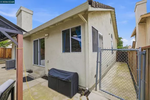 Exterior - 2805 Ford Ct, Antioch, CA 94509 photo 6 of 8