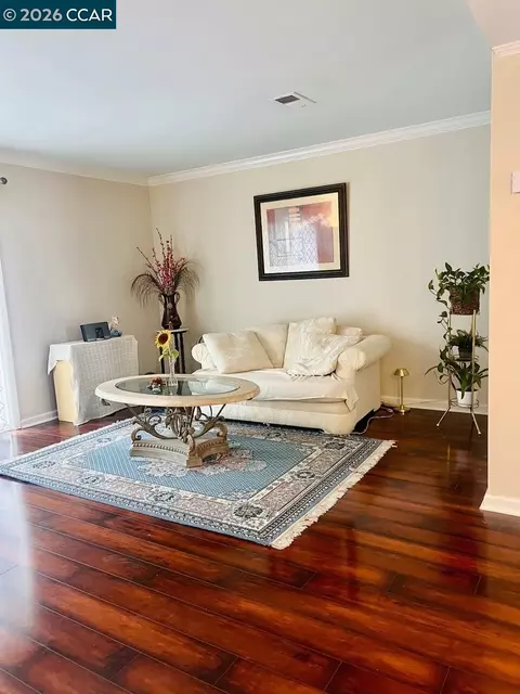 Living - 1815 Wildbrook Ct #C, Concord, CA 94521 photo 2 of 3