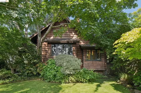 17 Eucalyptus Rd, Berkeley, CA 94705