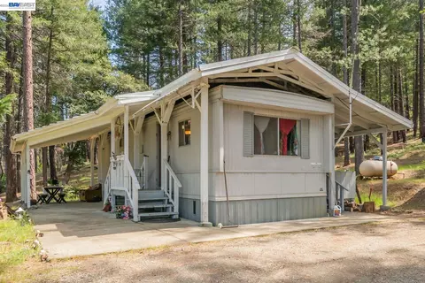 710 Dutch Creek Rd, Junction City, CA 96048