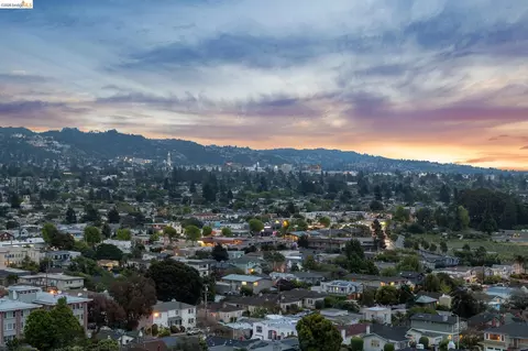 View/Area - 862 Hillside Ave, Albany, CA 94706 photo 1 of 9