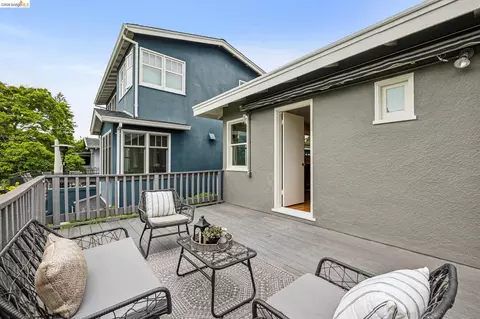 Exterior - 922 Carmel Ave, Albany, CA 94706 photo 7 of 27
