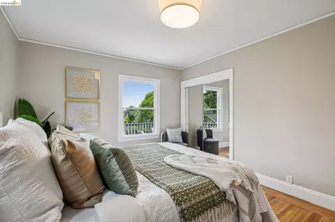 Bedroom - 922 Carmel Ave, Albany, CA 94706 photo 5 of 15