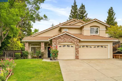 636 Dunhill Dr, Danville, CA 94506