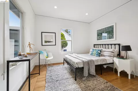 Bedroom - 1908 Blake St, Berkeley, CA 94704 photo 5 of 5