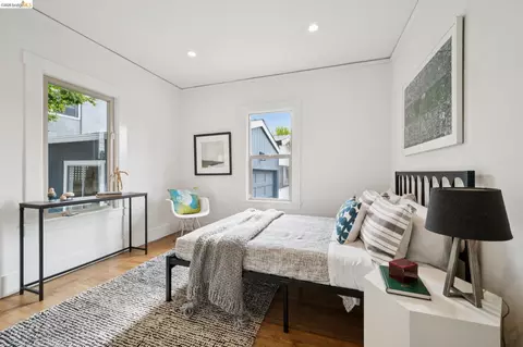 Bedroom - 1908 Blake St, Berkeley, CA 94704 photo 4 of 5