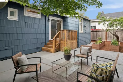 Exterior - 1908 Blake St, Berkeley, CA 94704 photo 7 of 12