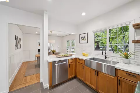 Kitchen - 1908 Blake St, Berkeley, CA 94704 photo 7 of 7