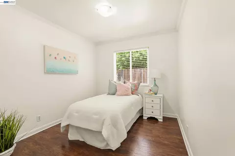 Bedroom - 38 Kings Ct, Bay Point, CA 94565 photo 6 of 11