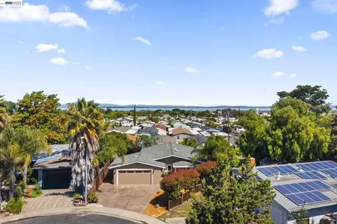 View/Area - 38 Kings Ct, Bay Point, CA 94565 photo 9 of 10
