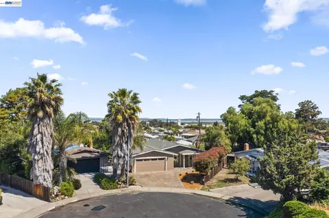 View/Area - 38 Kings Ct, Bay Point, CA 94565 photo 8 of 10